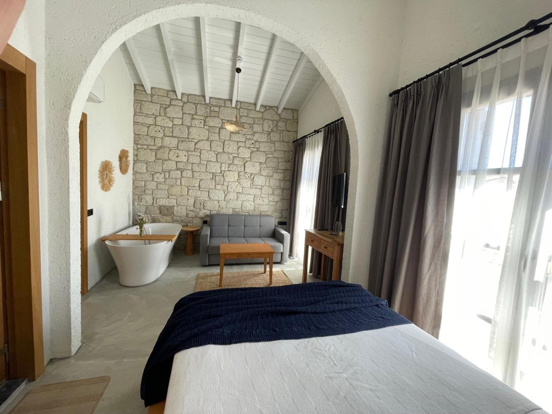 Rhea Alacati Boutique Hotel ภายนอก รูปภาพ